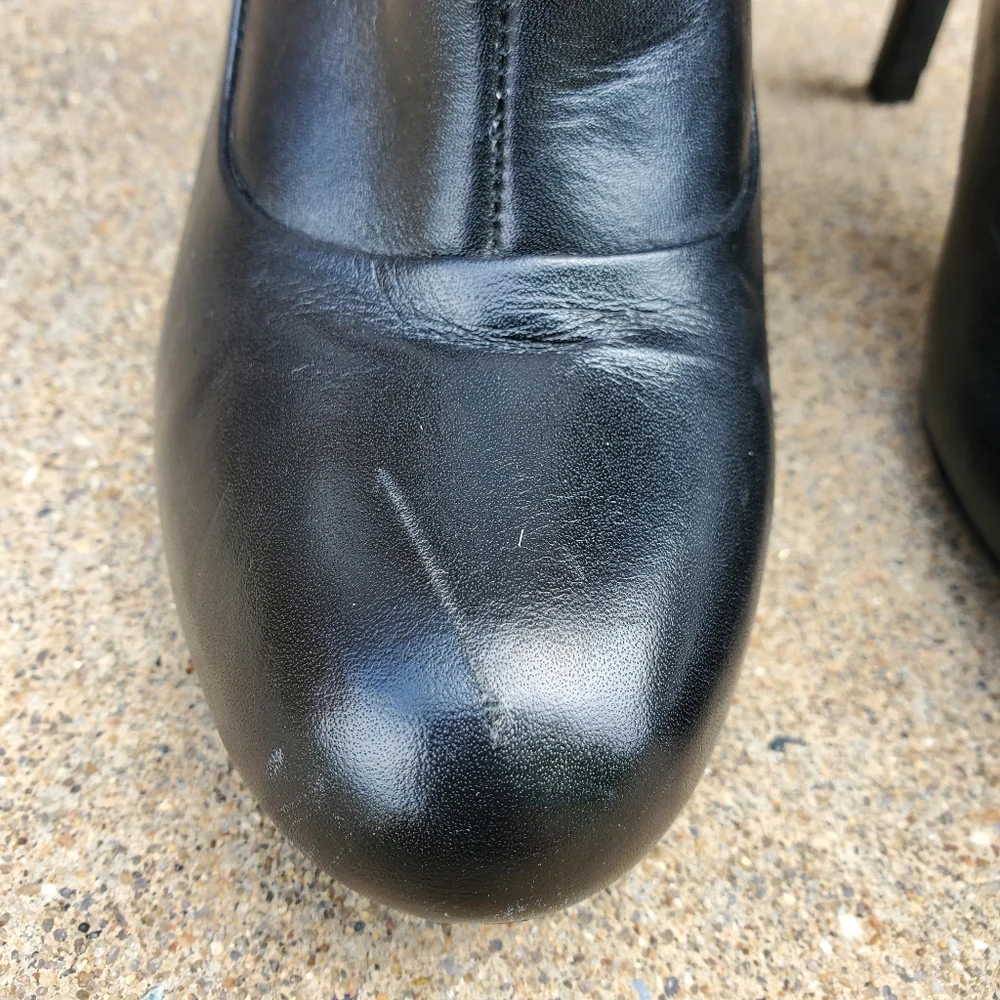 Coach Bethie Black Nappa Leather and Suade Boots, Size 5